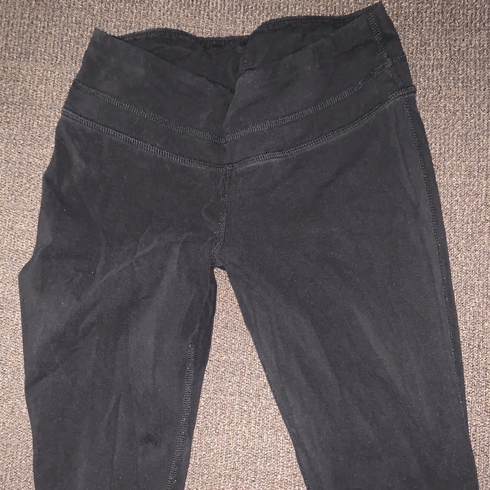 Black leggings